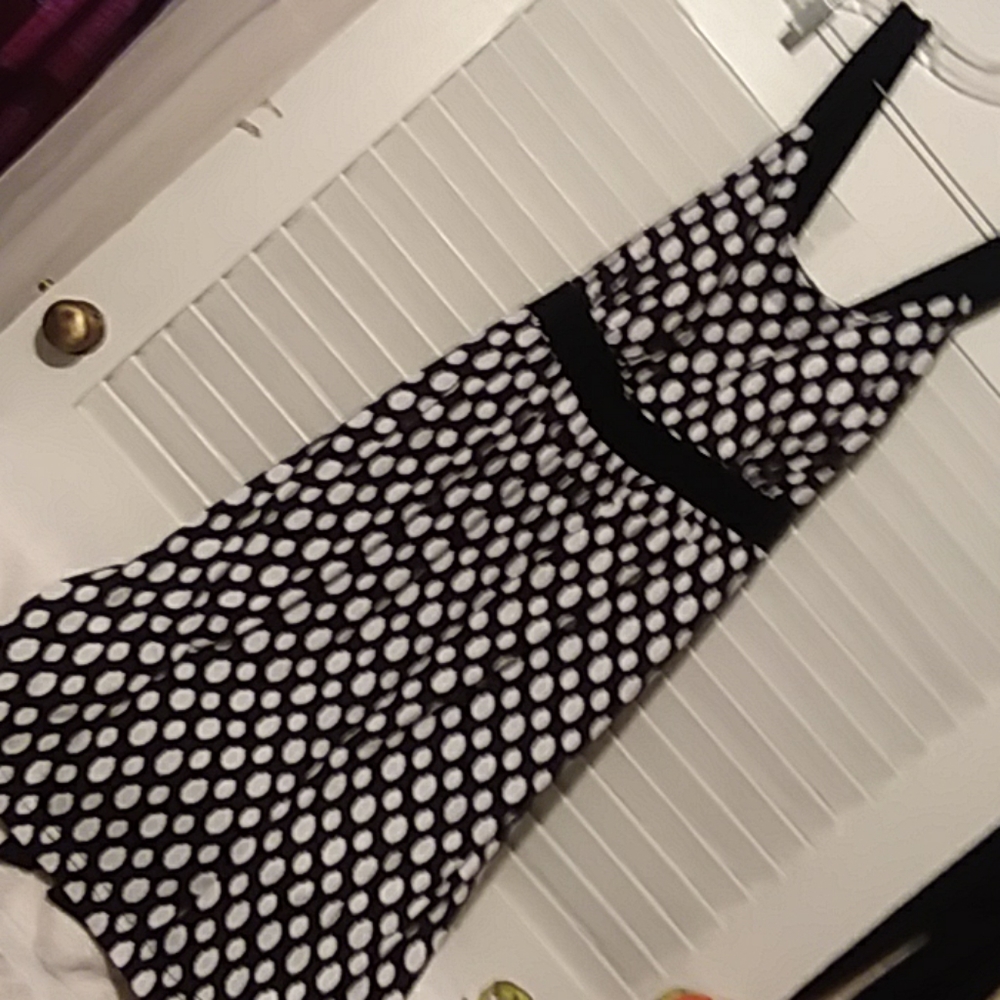 KSL Dress - Picture 2 of 6